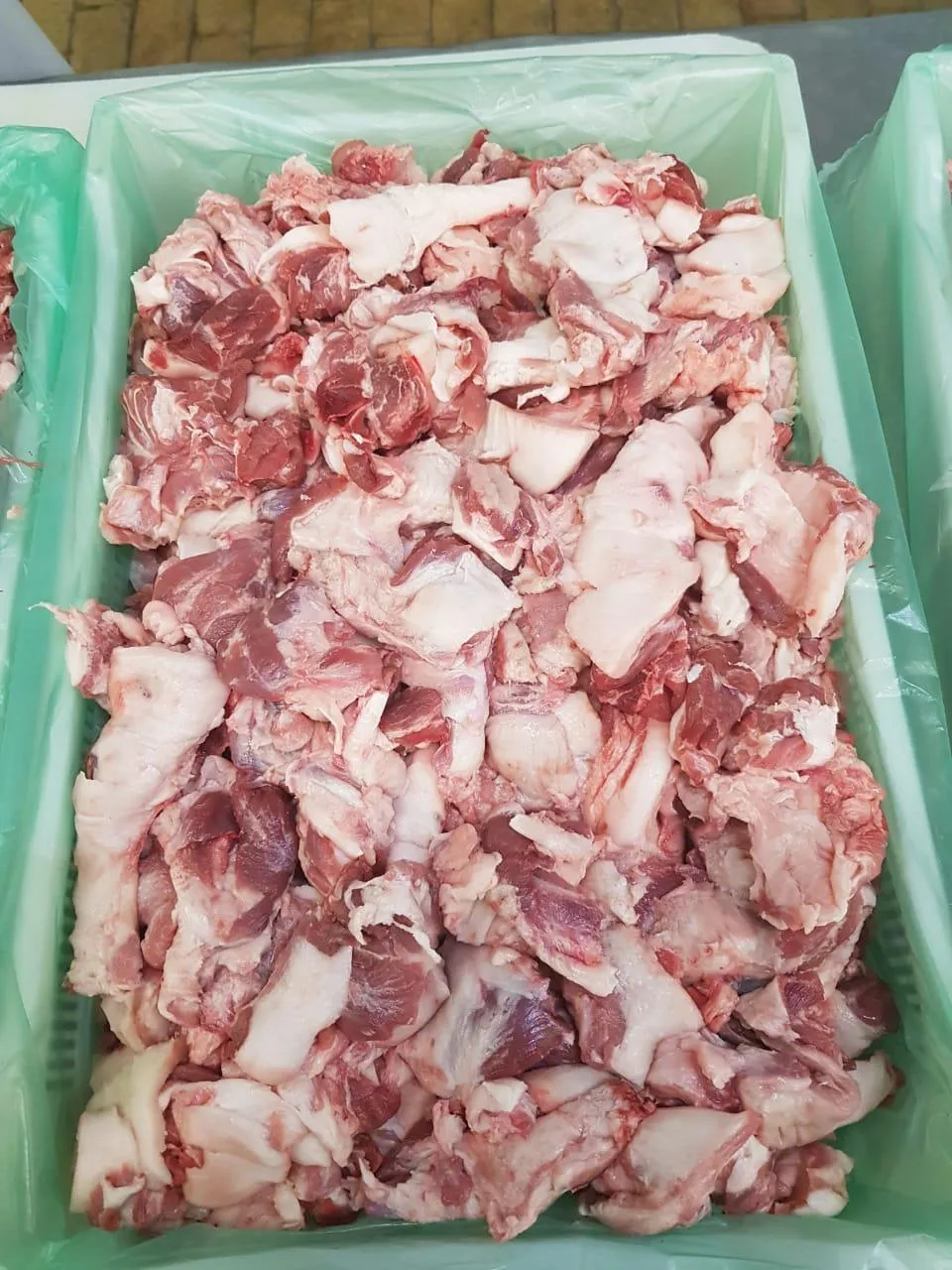 Фотография продукта Мясо голов свиных 70/30