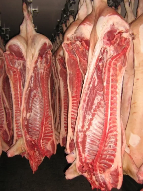 фотография продукта Реализуем полутуши свиные с доставкой